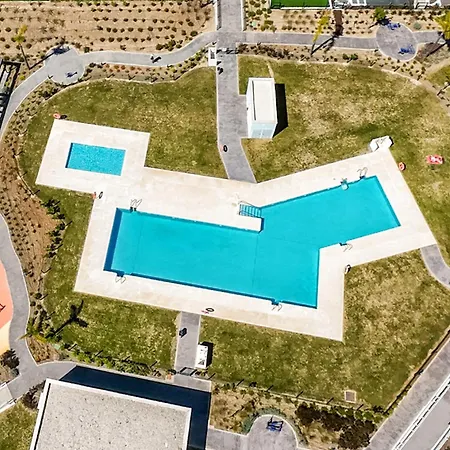 Vivi Homes - Valle - Pool - Terrace - Gym
